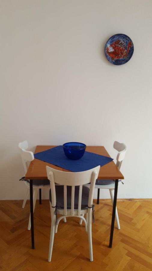 Apartment Central Knin Luaran gambar